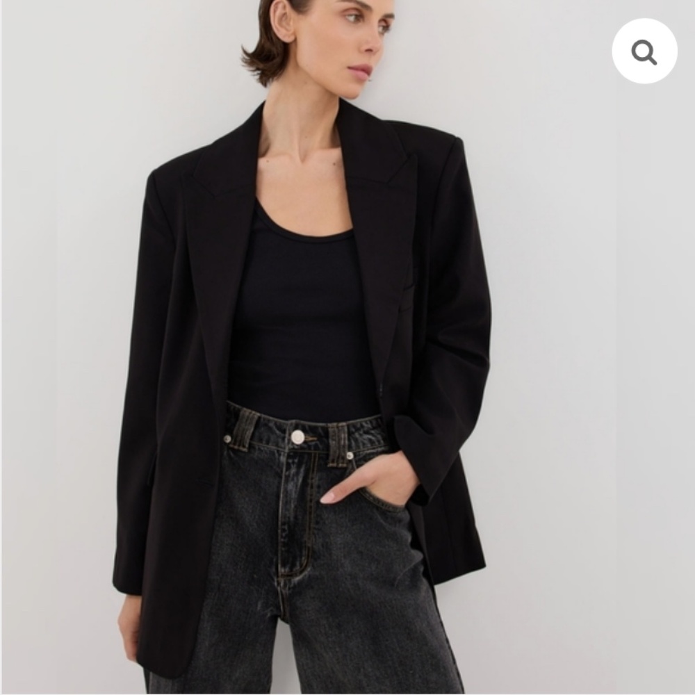 DISSH Oversized Harley Boyfriend Blazer Size 6 Black Office Minimalist Classic